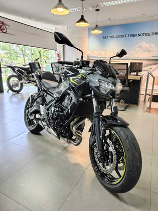 KAWASAKI Z650 ABS 